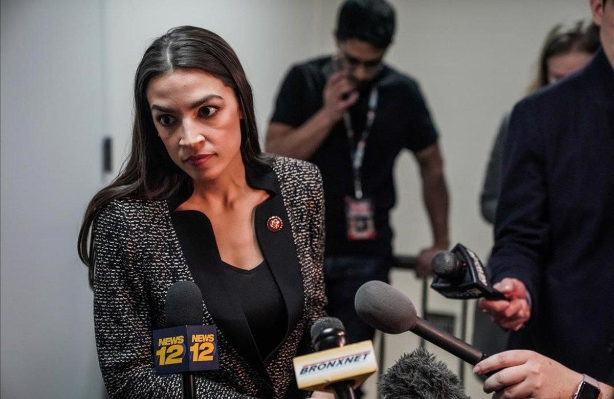 zentauroepp47555209 u s  representative alexandria ocasio cortez  d ny  speaks t190330192136