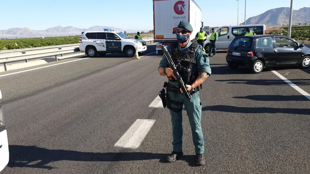 Controles en Orihuela por el confinamiento perimetral de la Comunidad