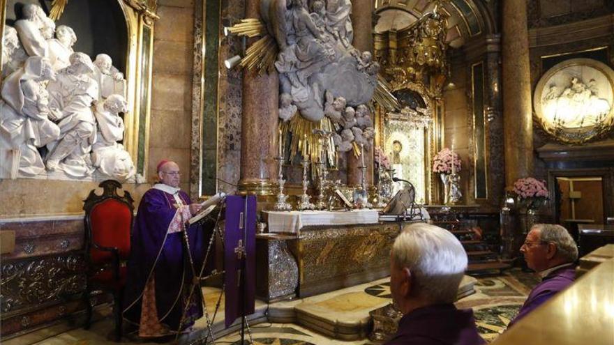 El Pilar acoge la primera misa sin público presente en sus 340 años de historia