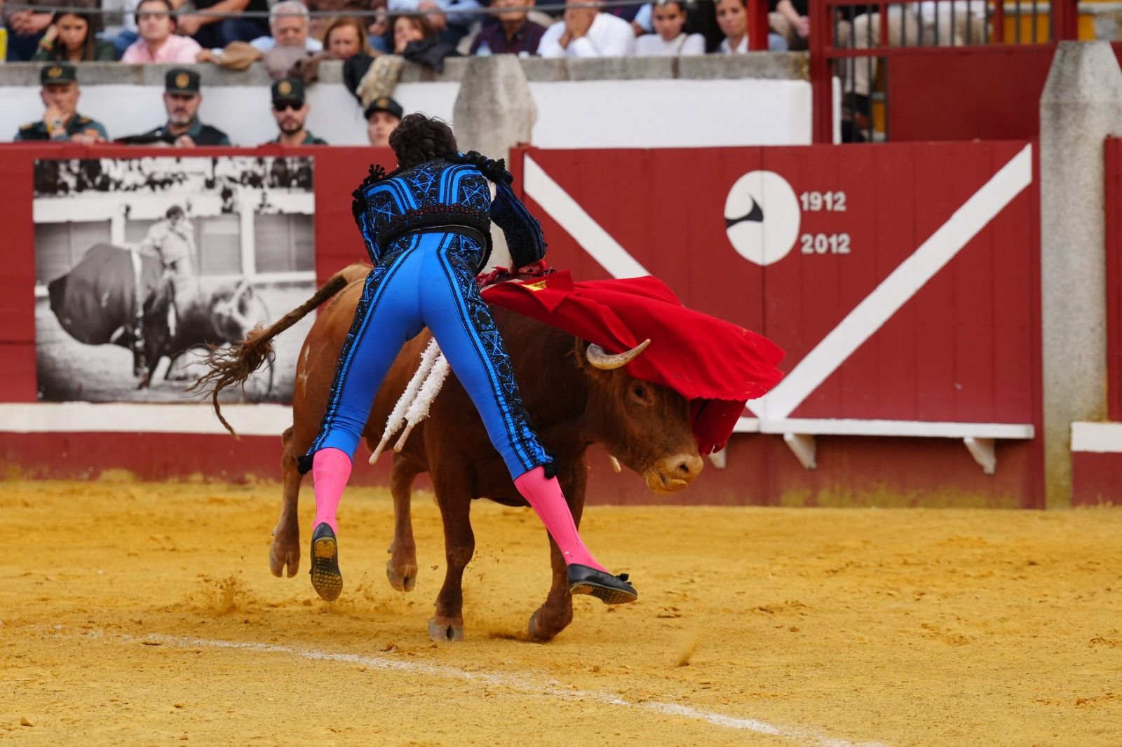 Castella, Manzanares y Roca Rey abren la puerta del Gallo de Los Llanos