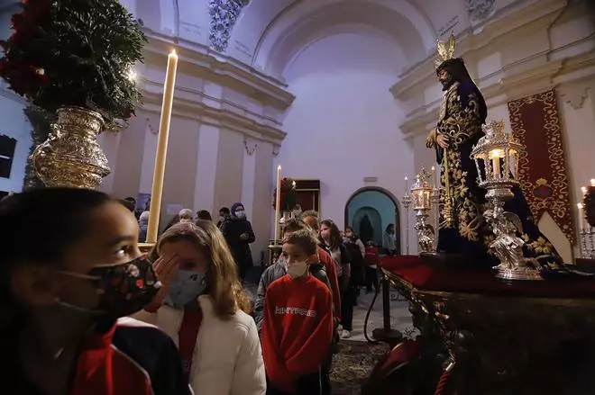 Viernes cofrade con el Rescatado, Prendimiento, Remedio de Ánimas y Esperanza ante los fieles