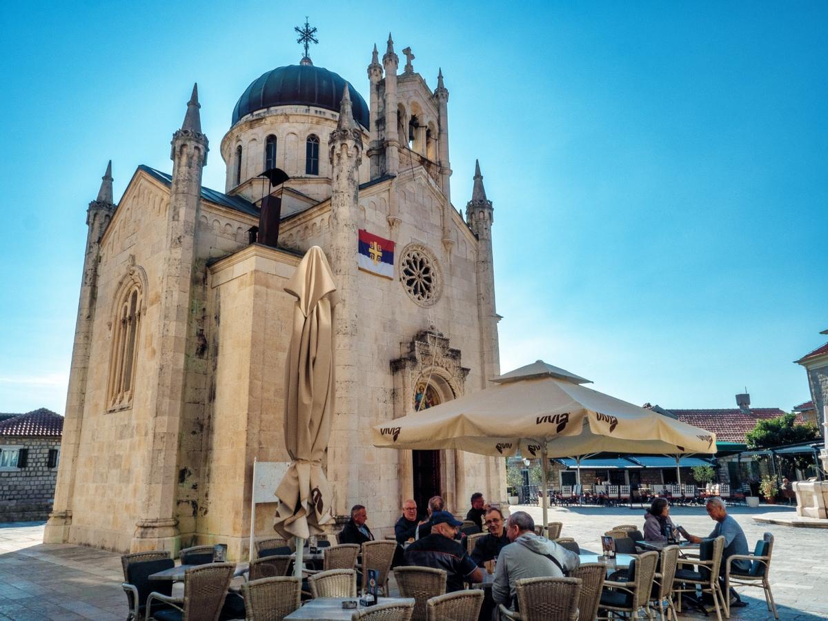Iglesia de San Miguel Arcángel, Herceg Novi.