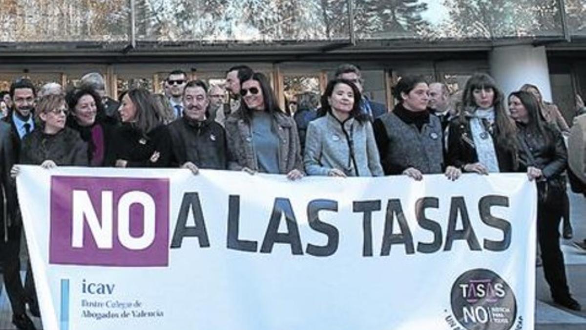 Protesta contra las tasas judiciales en Valencia, el pasado noviembre.