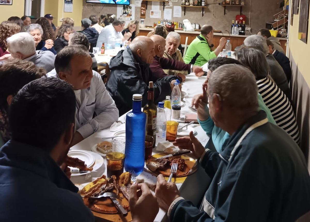 Encuentro de vecinos y oriundos de Congosta, por las fiestas de San Martino.