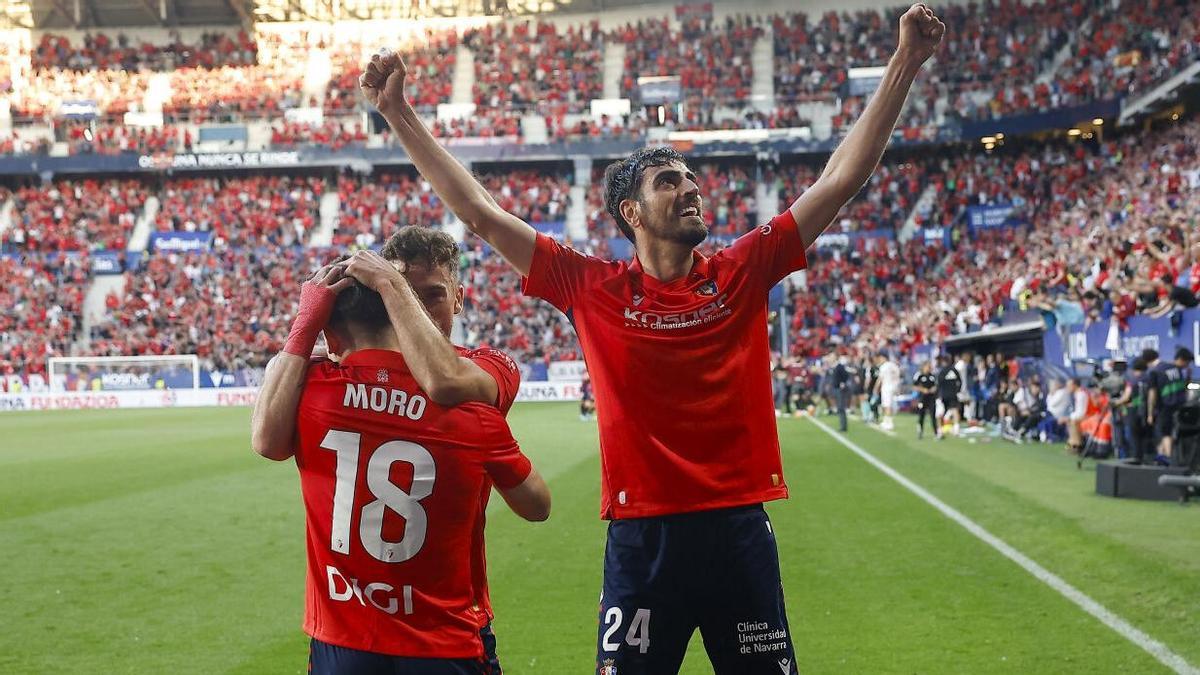 Catena celebra su gol, el segundo de Osasuna, ante el Sevilla.