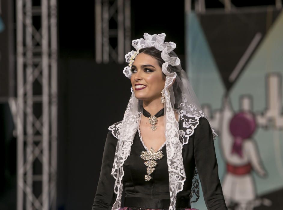 Gala de elección ''Sons de juny'': Isabel Bartual, Bellea del Foc 2019.