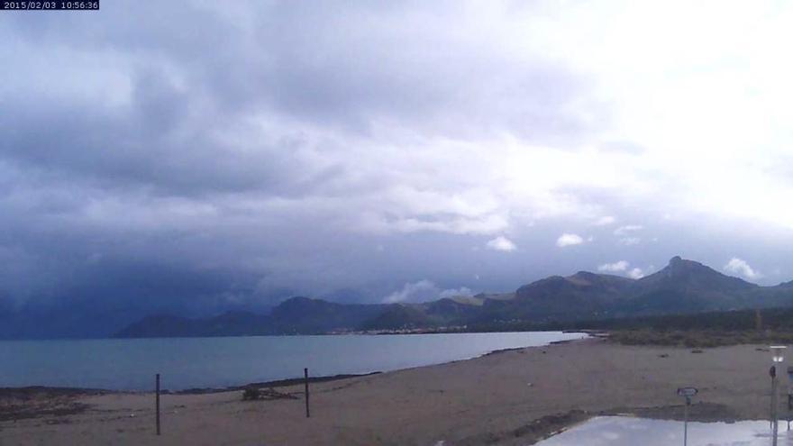 Dunkle Wolken über Son Serra Marina, aufgenommen mit unserer MZ-Webcam