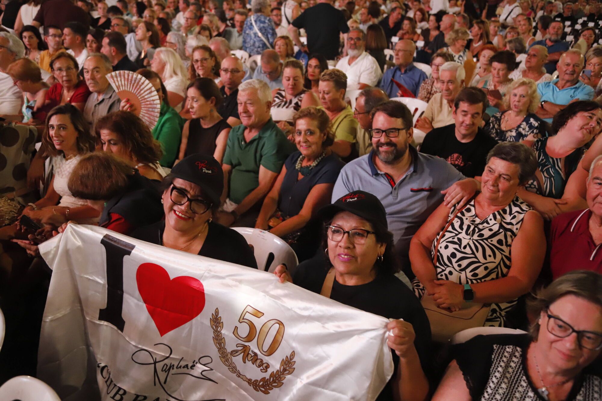 El concierto de Raphael en Córdoba, en imágenes