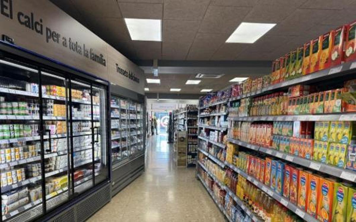 Interior d'una botiga Spar