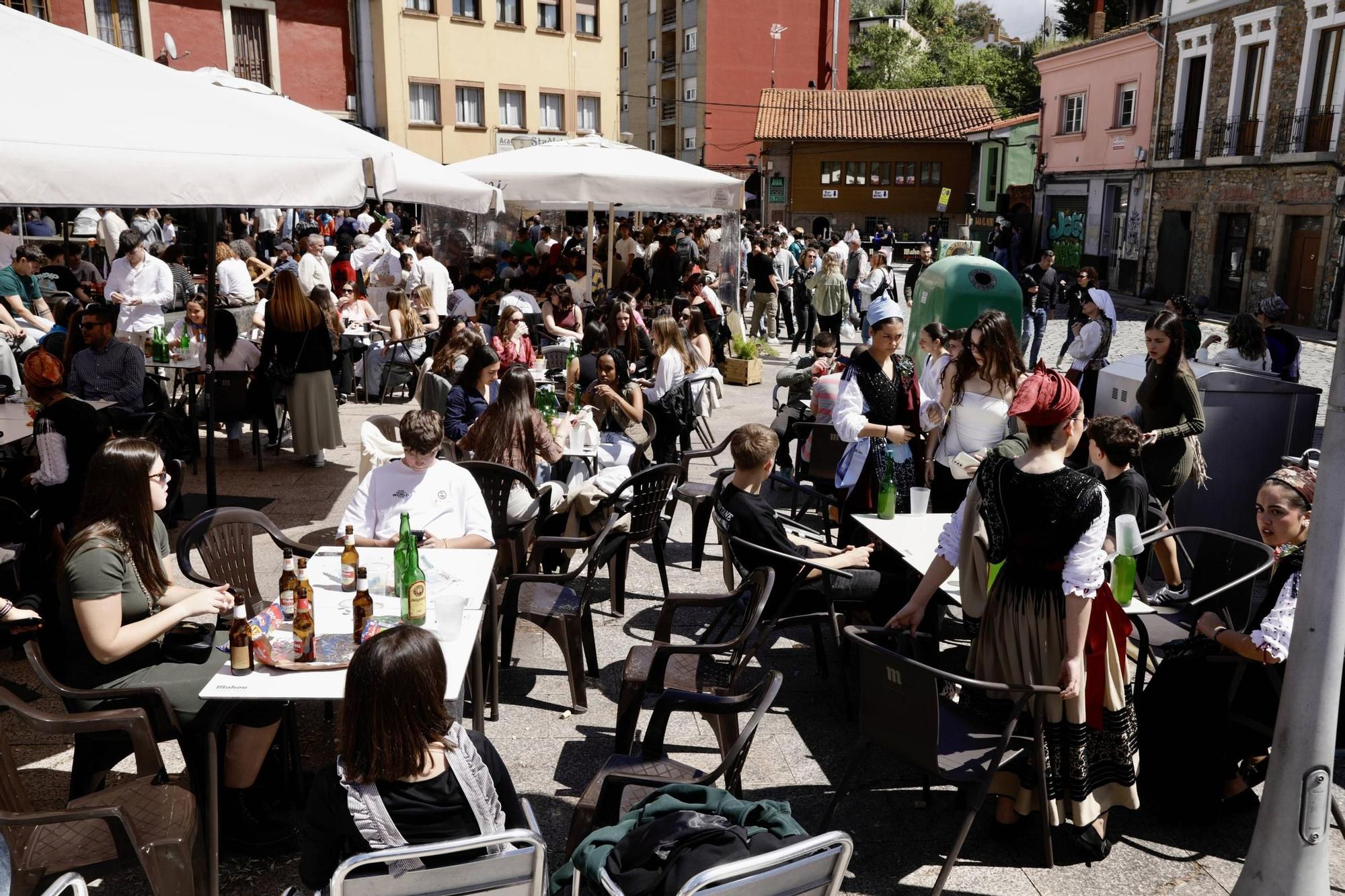 Los Güevos Pintos de la Pola, en imágenes