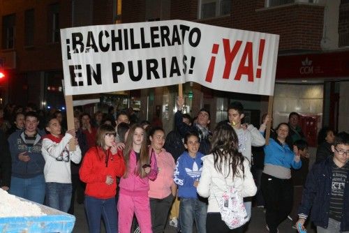 Los alumnos del IES Ramón Arcas de Lorca reclaman que se agilice la reconstrucción de su centro