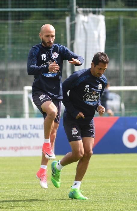 Lux, Carles Gil, Mosquera y Kakuta tampoco se ejercitaron con el equipo.