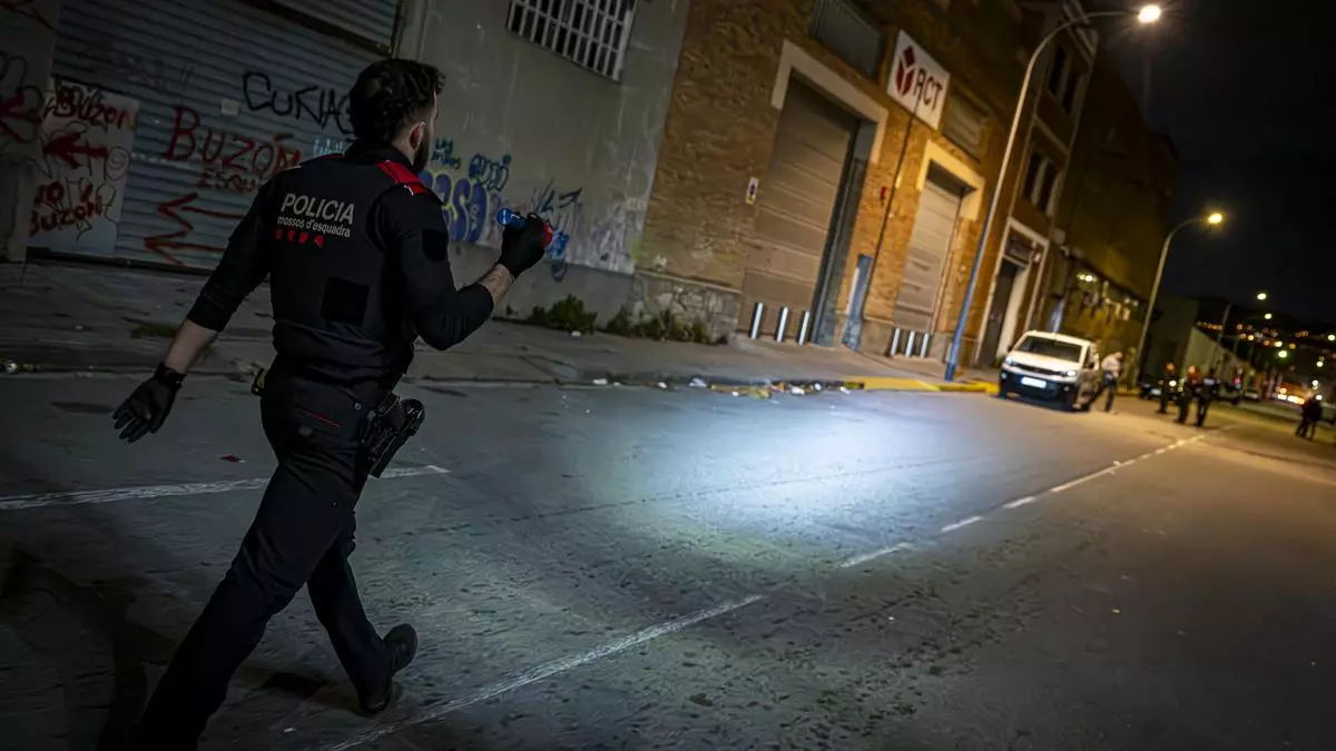 Más vecinos se sienten víctimas de delitos en Badalona que en Santa Coloma: así ha cambiado la tendencia