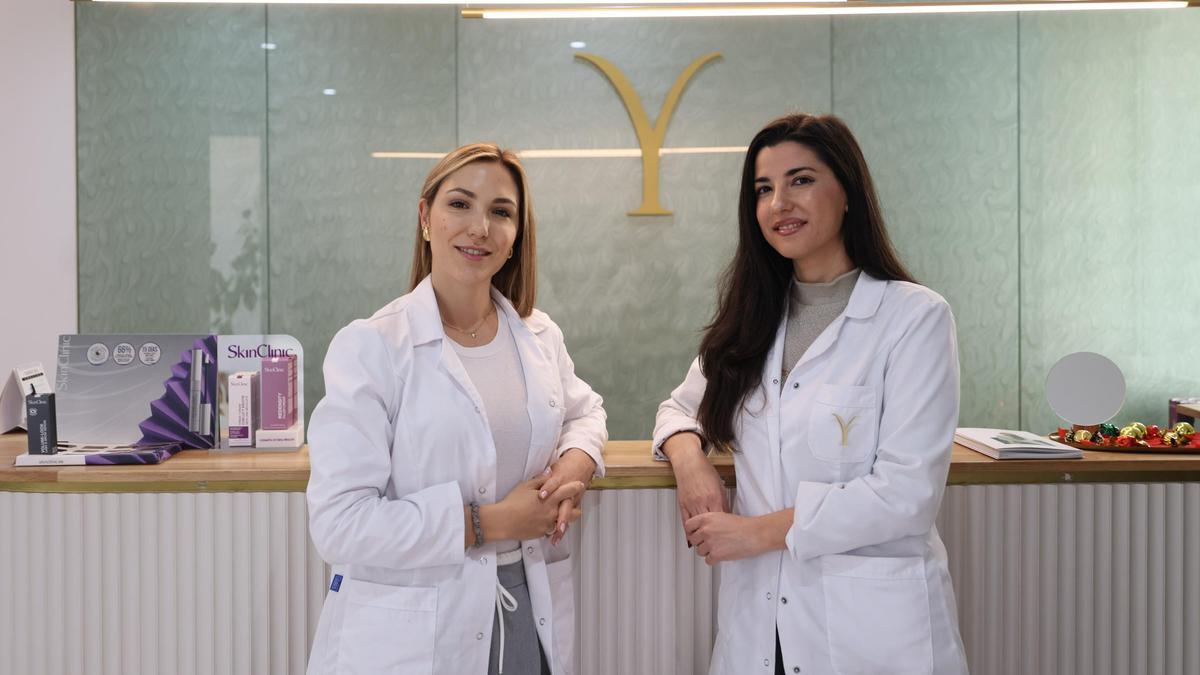 Las doctoras Aída Toledo y Yasmín Al Adib.