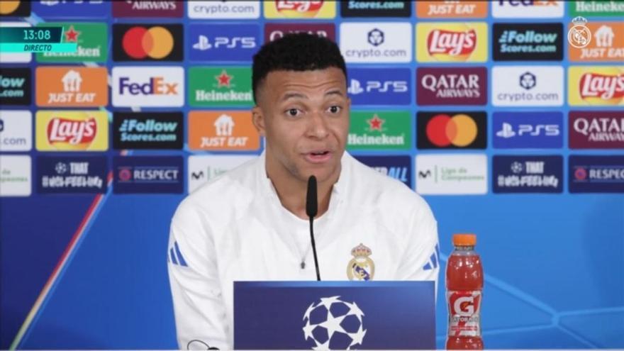 ¡Mbappé, molesto con el madridismo!: “No es culpa de Vini, si pitan, que sea a toda la plantilla”