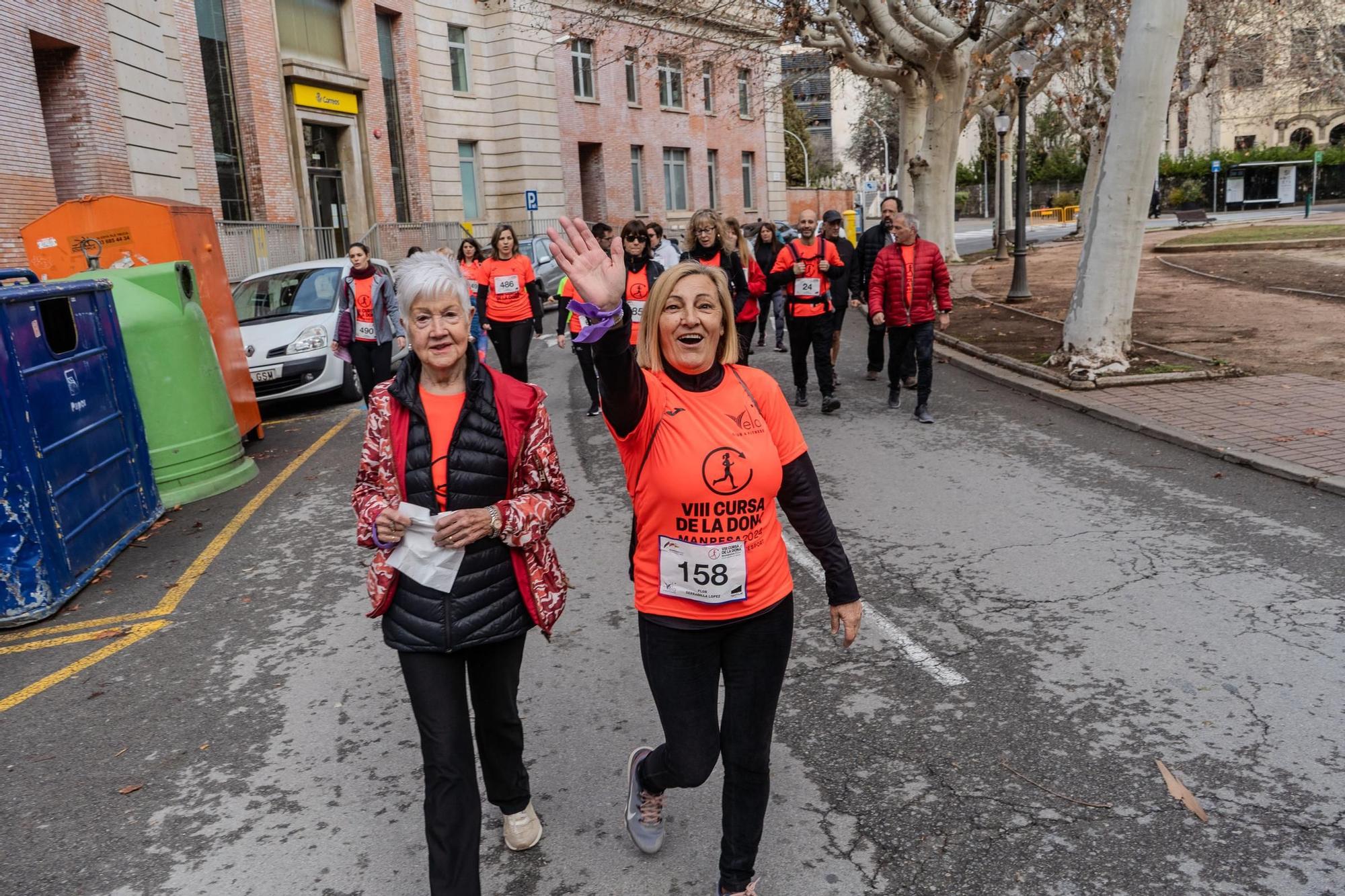 Busca't a les fotos de la Cursa de la Dona de Manresa 2024