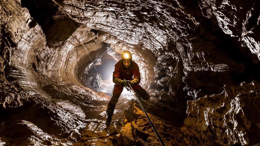 ¿Cuáles son las cuevas más profundas de la Tierra?