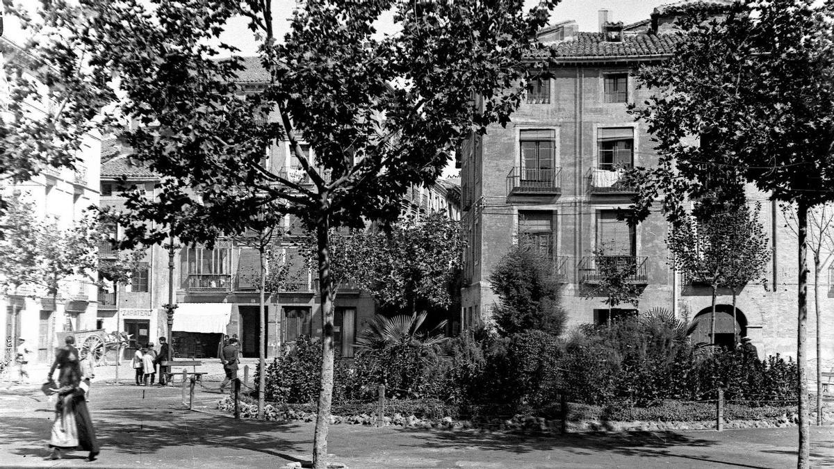 Así era la plaza en los años 20 del siglo pasado.