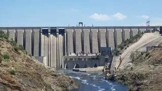 La Junta de Extremadura aclara que no propondrá ningún cambio en la explotación del embalse de Alcántara