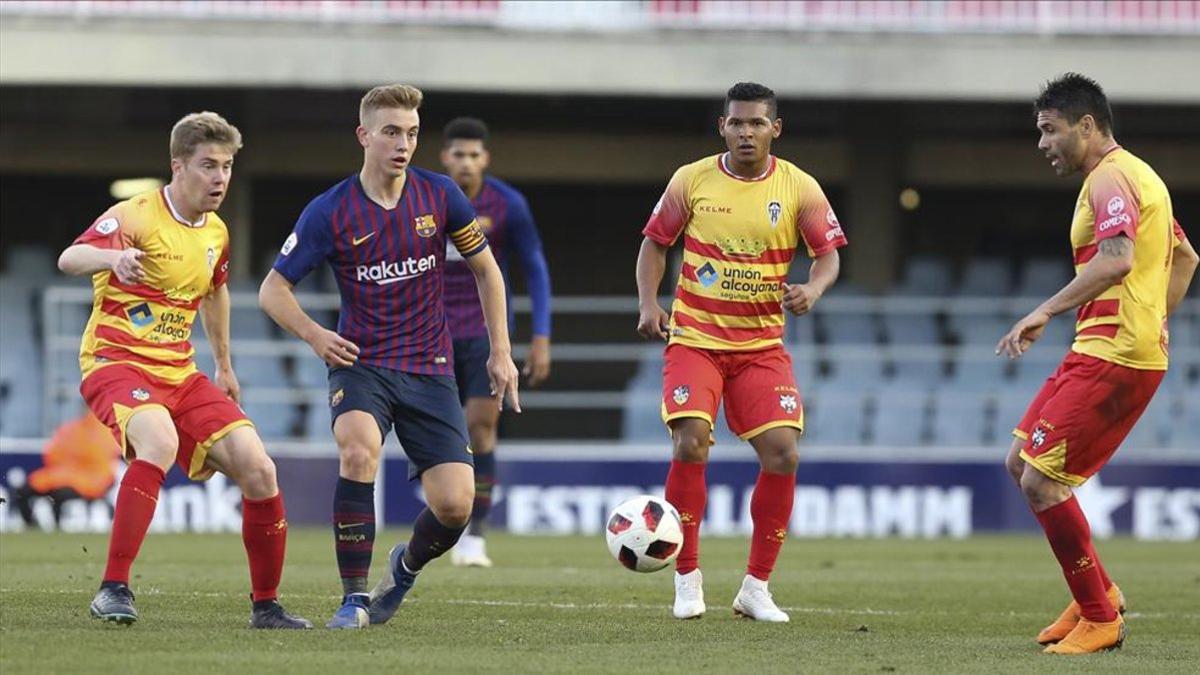 Oriol Busquets, en el partido disputado por el Barça B ante el Alcoyano