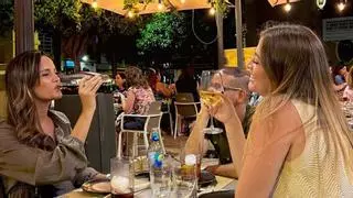 Este es el bar de Murcia donde comes desde 1,2 euros: bravas, berenjenas con miel...