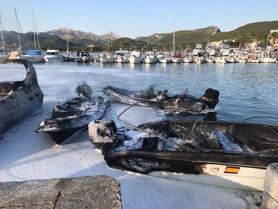 Arden cinco embarcaciones en el Port d'Andratx