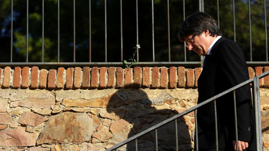 Puigdemont, aquest diumenge, a l&#039;ofrena al monument a Lluís Companys.