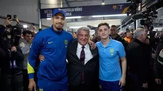 Laporta arrasa, explosiona y sale reforzado