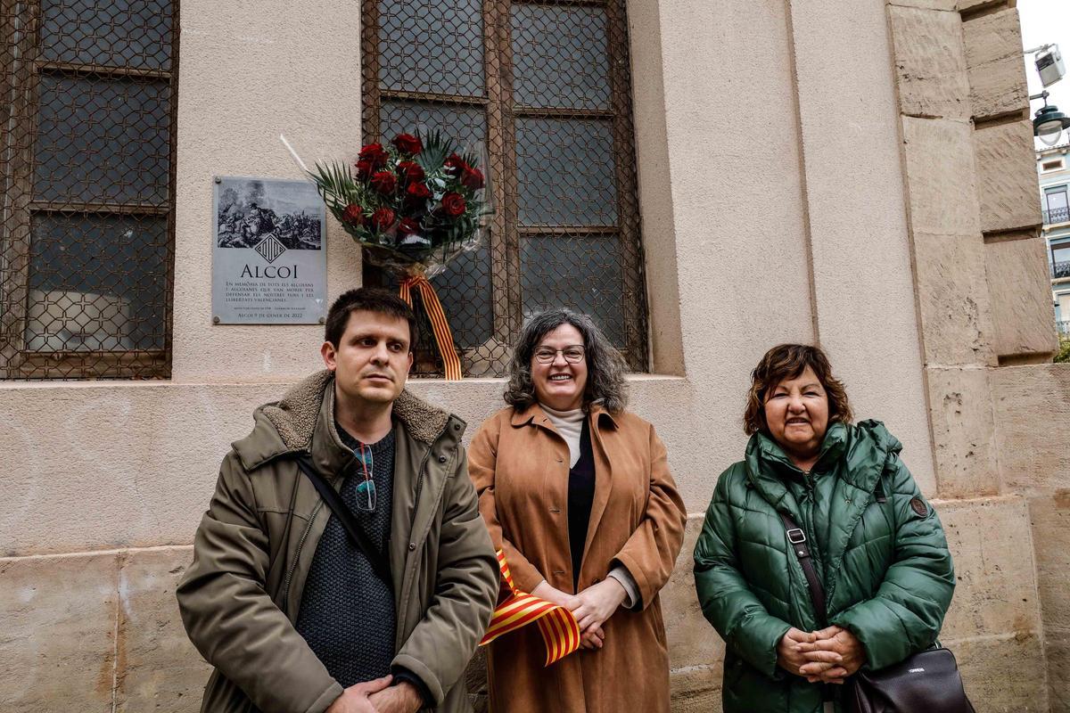 Historia y pólvora en la recreación de la Desfeta de Alcoy