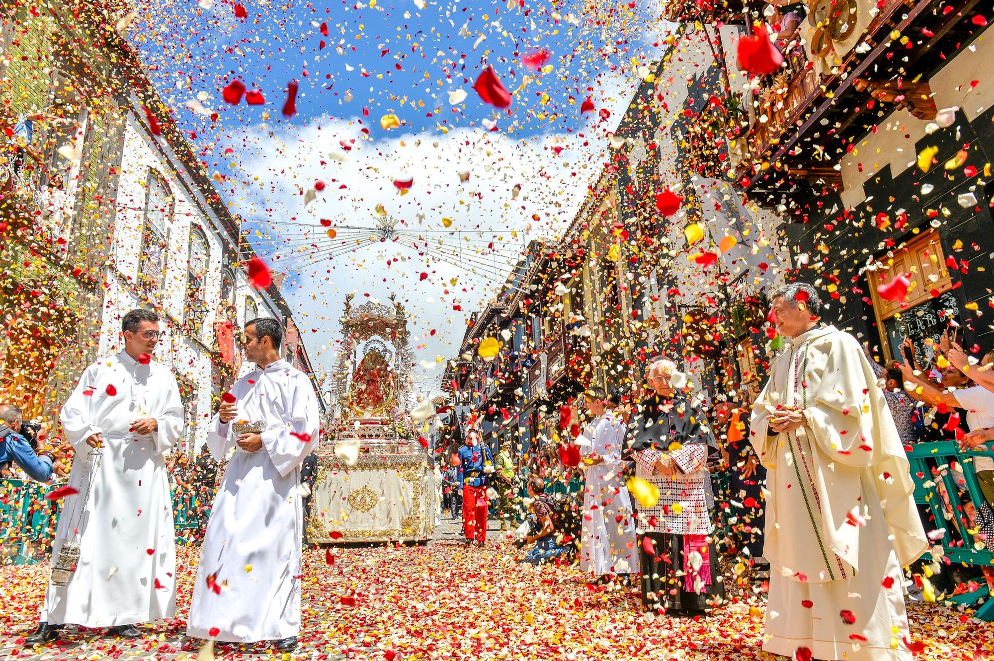 Eucaristía y procesión: Fiestas del Pino 2022