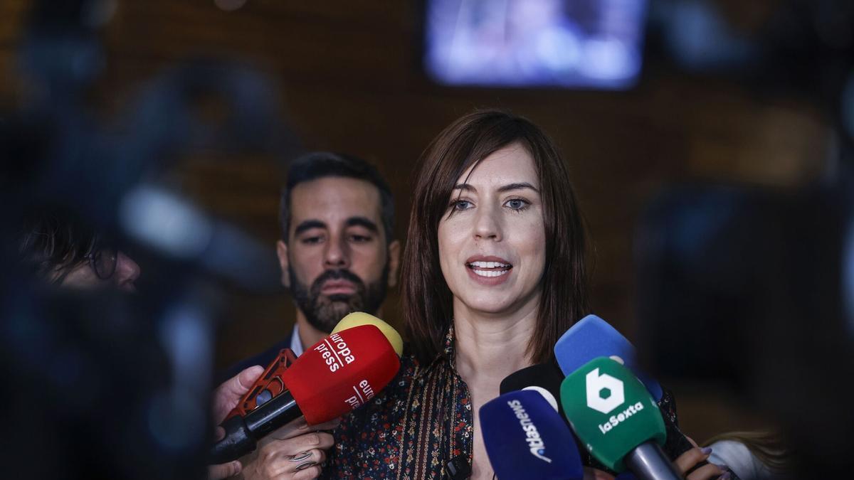 La ministra de Ciencia, Innovación y Universidades, Diana Morant, este miércoles en las Corts, donde PP y Vox han aprobado los presupuestos de 2026.