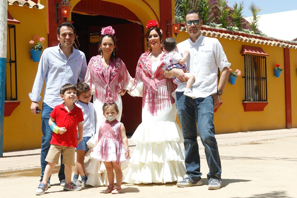 Amigos y familiares en el último día de Feria Amigos y familiares en el último día de Feria