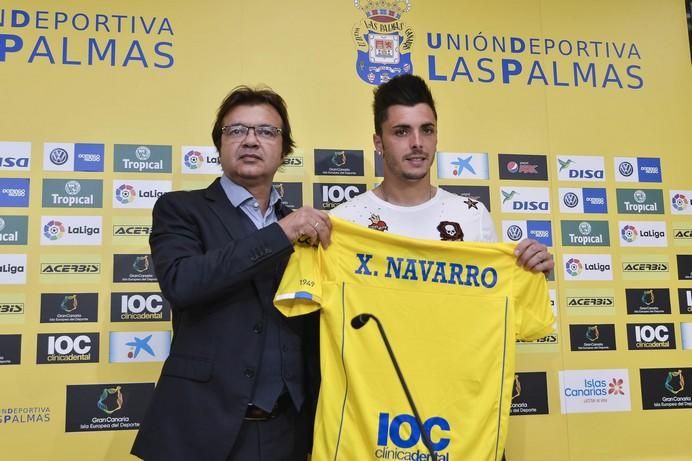 LAS PALMAS DE GRAN CANARIA A 19/06/2017. Presentación de Ximo Navarro jugador defensa, nuevo fichaje de la UD Las Palmas  para la temporada 2017/18 FOTO: J.PÉREZ CURBELO