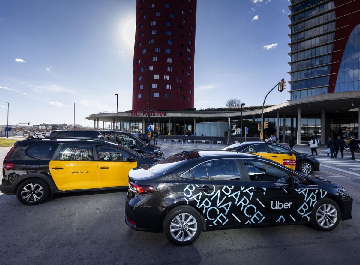 VTC i taxis lluiten ara la ‘guerra’ per la mobilitat sostenible VTC i taxis lluiten ara la ‘guerra’ per la mobilitat sostenible