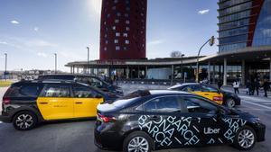 VTC i taxis lluiten ara la ‘guerra’ per la mobilitat sostenible