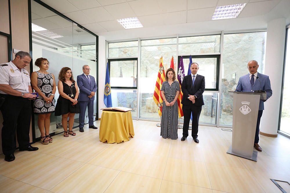 Ramón Roca toma posesión como director insular del Estado