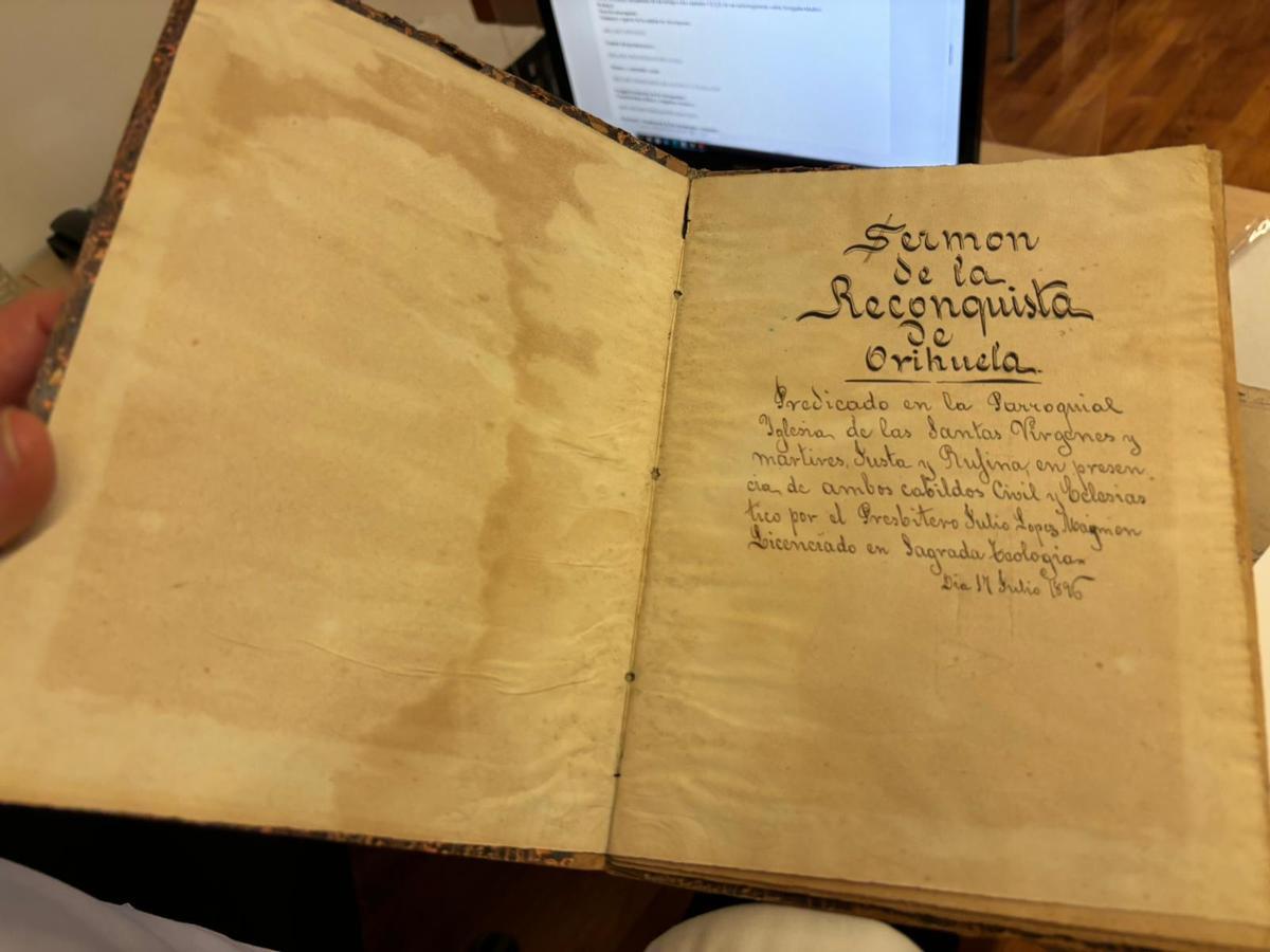 Manuscrito original del Sermón del Pájaro, que se pronuncia durante la Misa de la Reconquista
