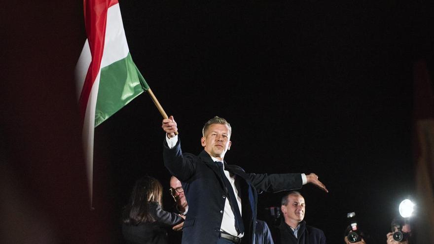 Magyar destrona al ultranacionalista Orbán en Hungría: las 5 claves de una victoria crucial para Europa