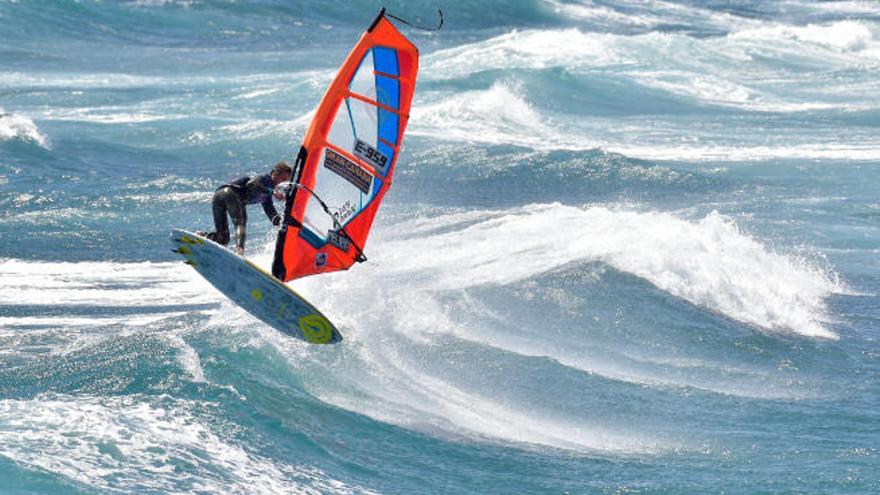 Un instante de la última edición del Gran Canaria Wind&amp;Waves Festival.