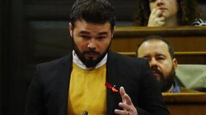 Rufián pregunta a Rajoy sobre l’ús del preservatiu.