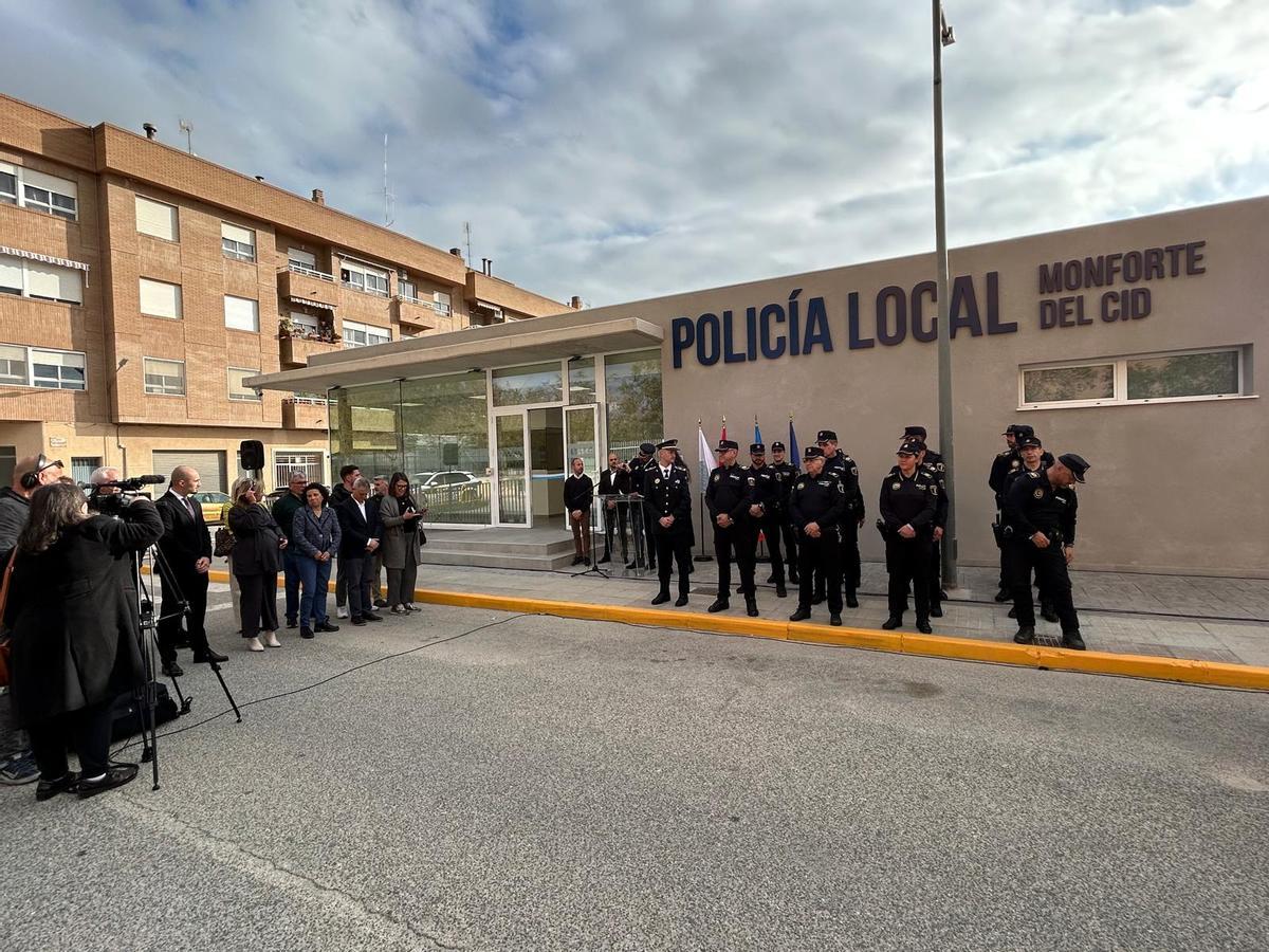 Monforte inaugura nuevo retén de Policía Local