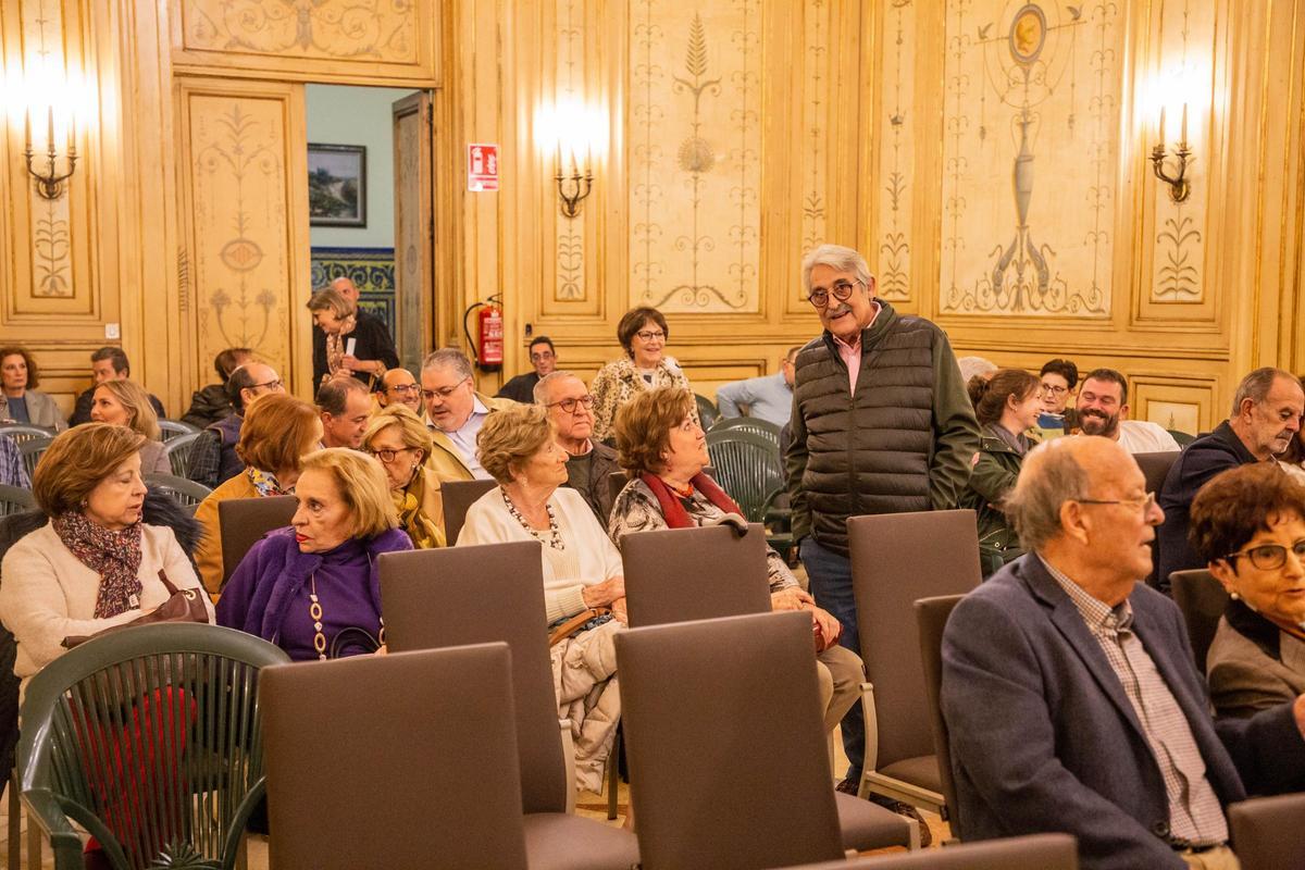 CRC reedita el popular "Viaje a los Arroces" del oriolano Alfonso Ortuño CRC reedita el popular "Viaje a los Arroces" del oriolano Alfonso Ortuño