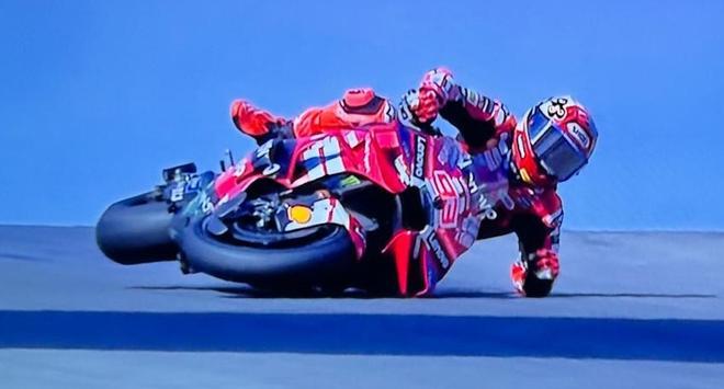 Marc Márquez perdió el control de su Ducati, a 192 kms/h, nada más arrancar la jornada de ayer en Austin.