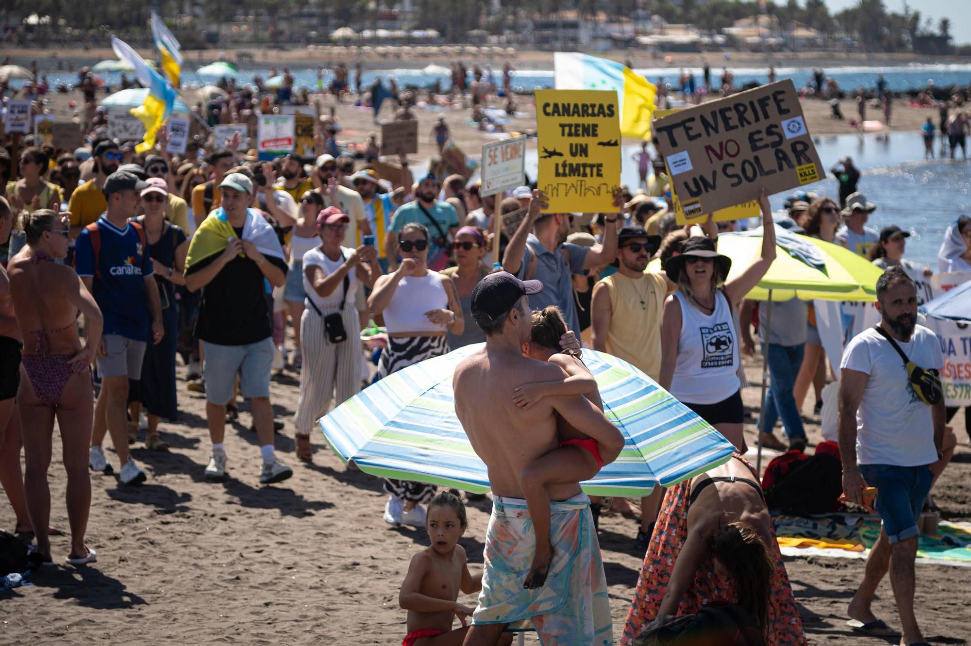 Todas las imágenes de la manifestación del 20-O en Tenerife