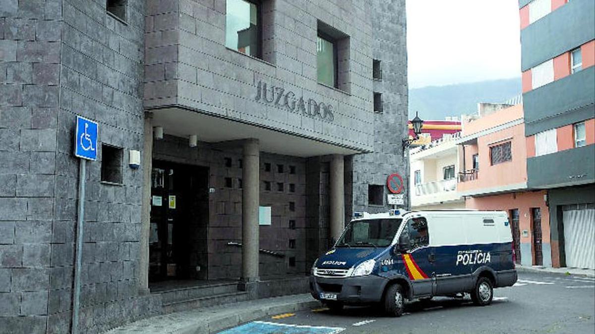 El pare dels nens segrestats a les Canàries va ser vist fa una setmana