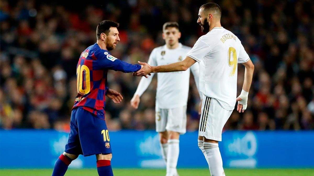 Benzema y Messi, durante un Clásico