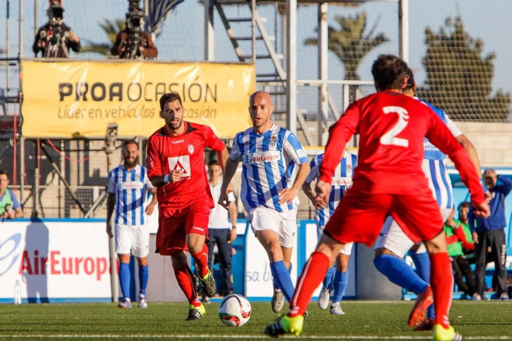 El Baleares alza la Copa