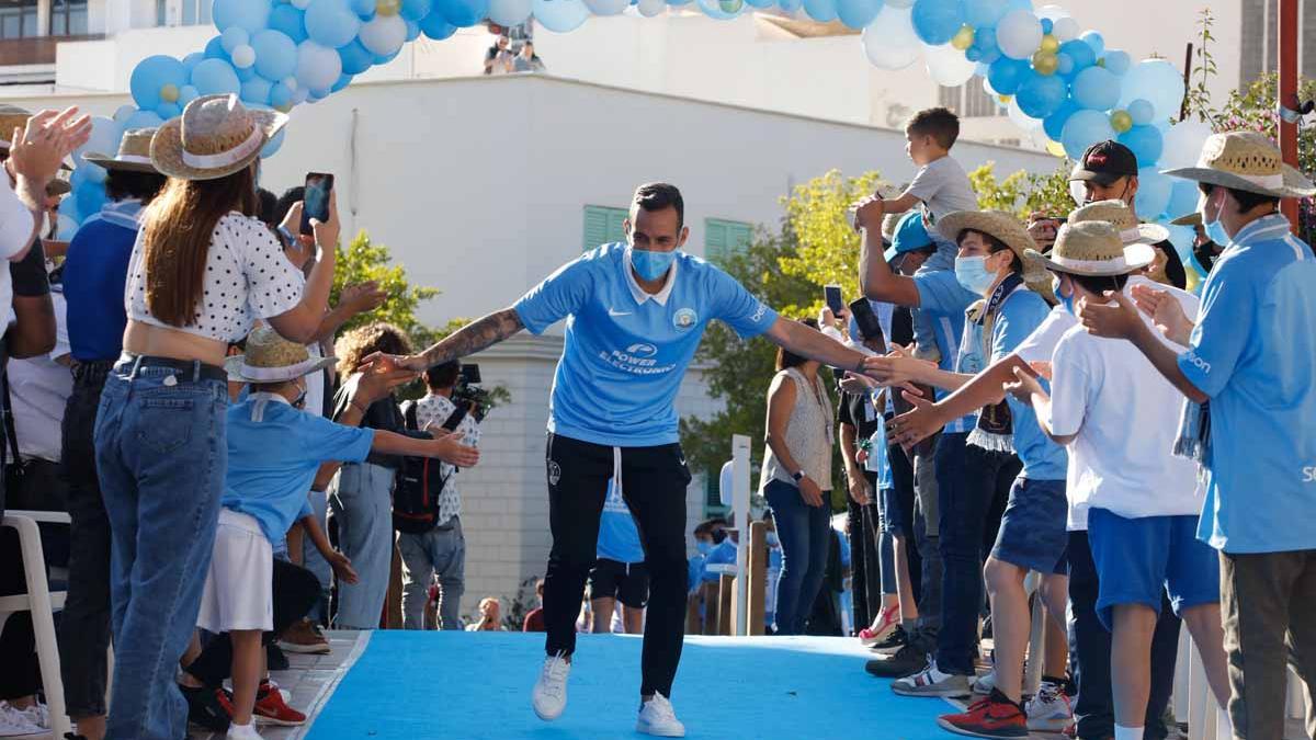 Imágenes de la celebración en casa de la UD Ibiza