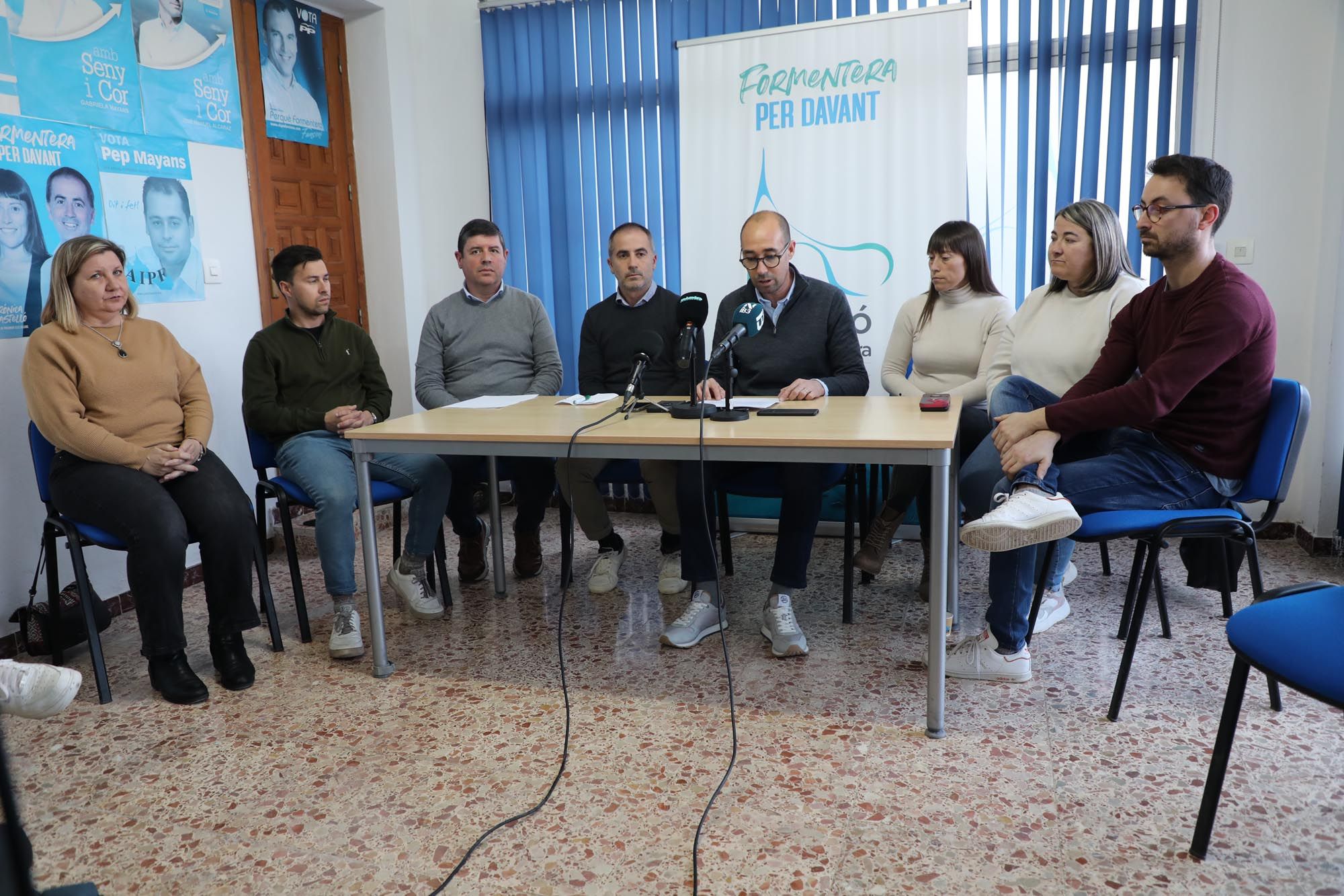 Rueda de prensa de Sa Unió sobre la destitución de Alcaraz