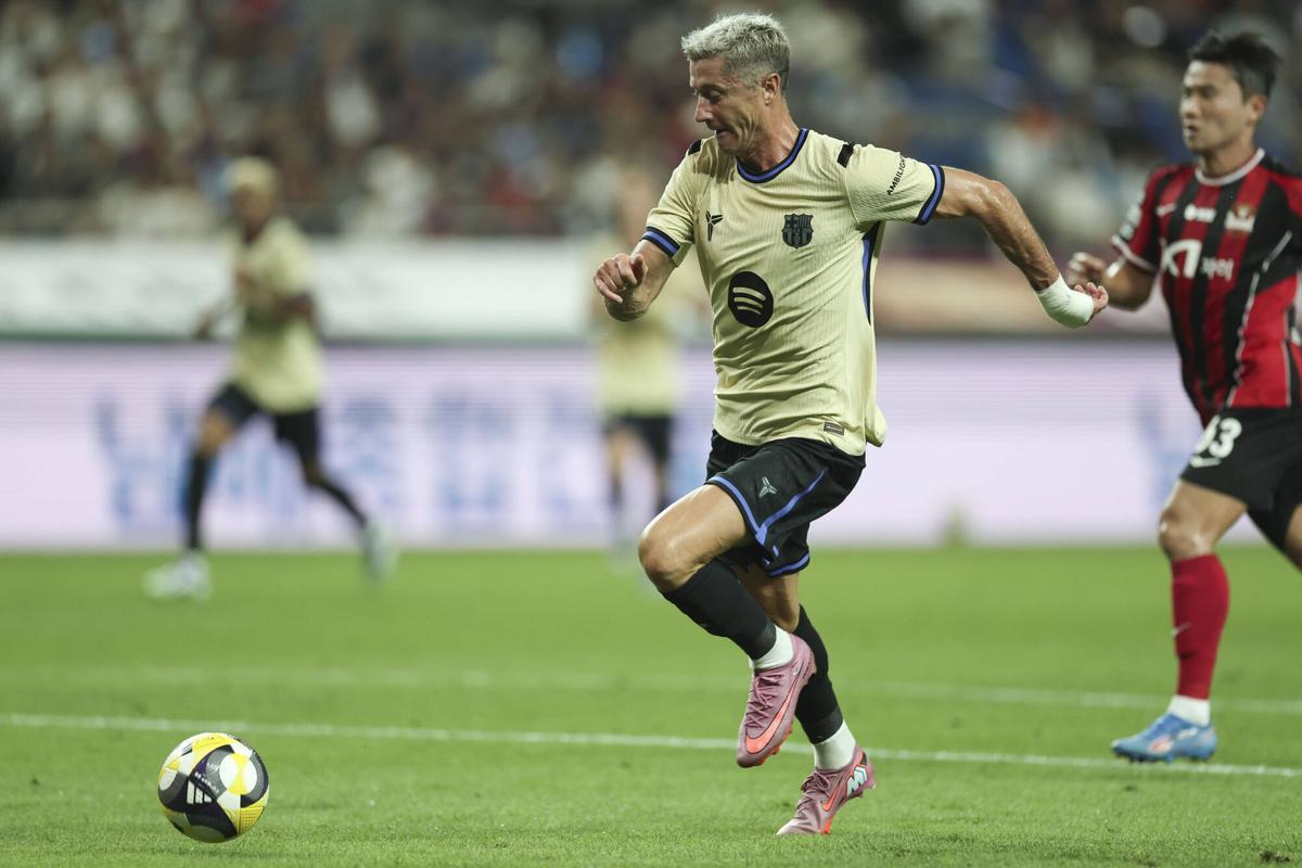 Robert Lewandowski se estrenó ante el FC Seoul